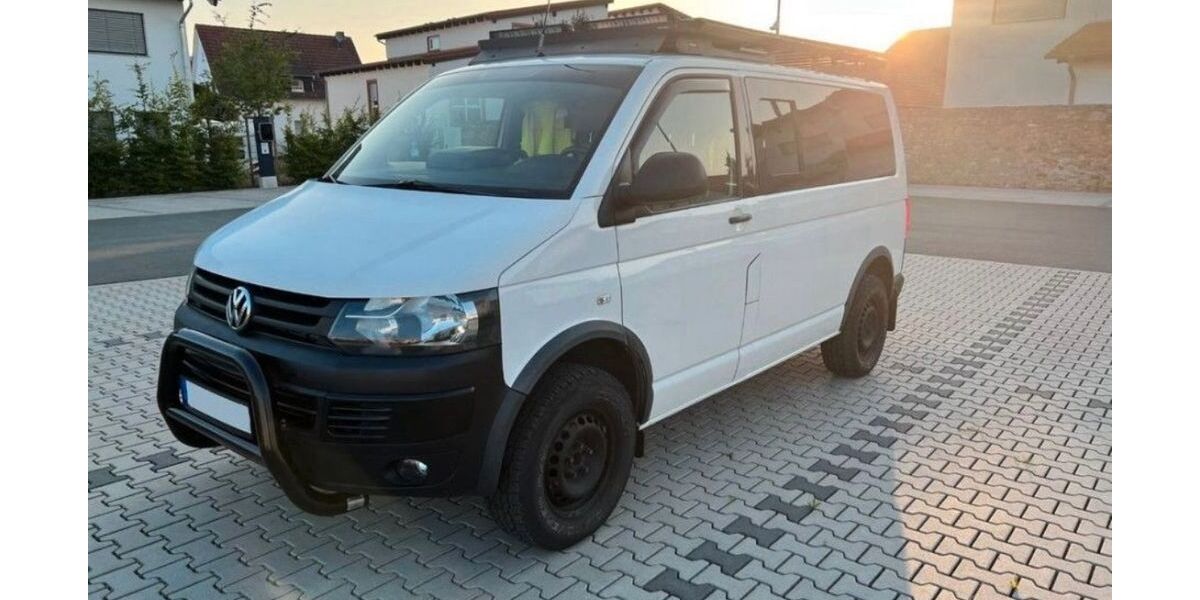 VW T5 Transporter 295.000 km 19.999 &euro; Asslar 35614