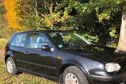 VW Golf 125.000 km 2.750 &euro; Winterbach 89368