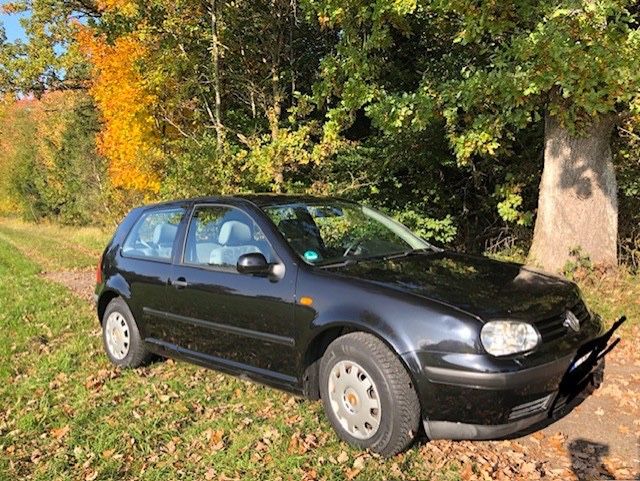 VW Golf 125.000 km 2.750 &euro; Winterbach 89368