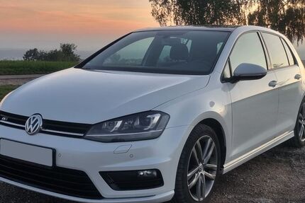 VW Golf 142.000 km 11.800 &euro; Wemding 86650