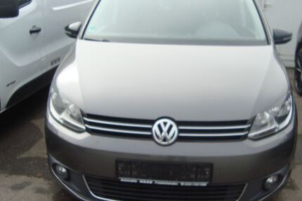 VW Touran 237.000 km 4.490 &euro; Friedrichshafen 88048