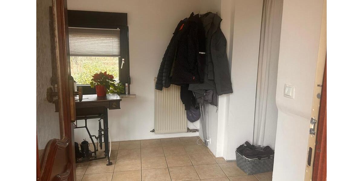 Einfamilienhaus Biederitz - 5 Zimmer, 140 m&sup2;, 1.500&euro; | Angebot:24743664