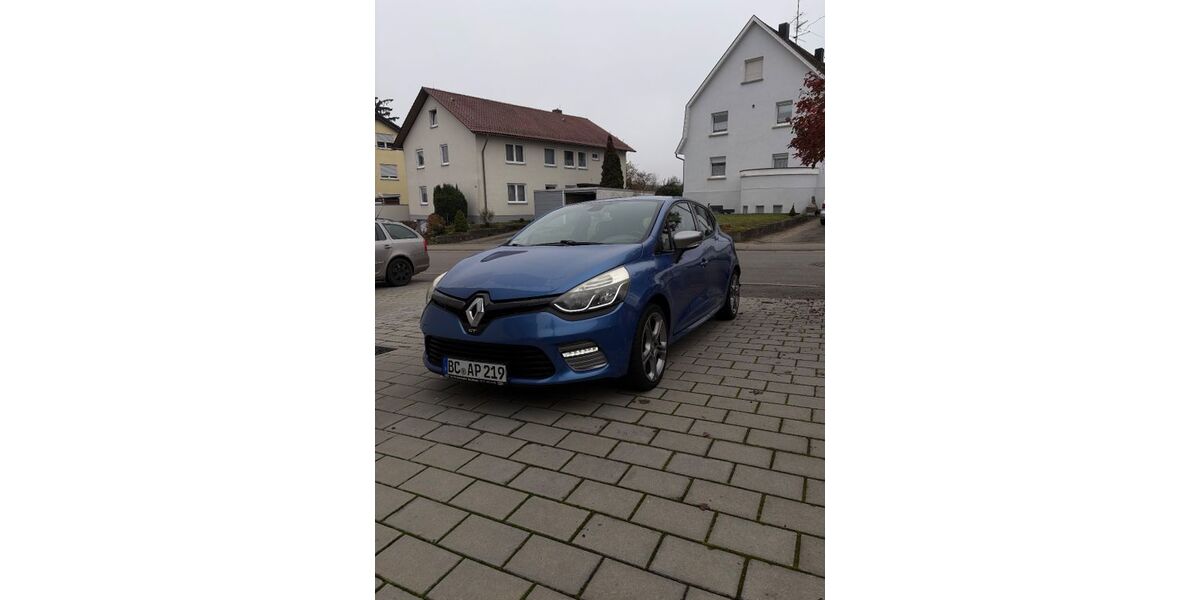 Renault Clio 137.000 km 8.250 € Laupheim 88471