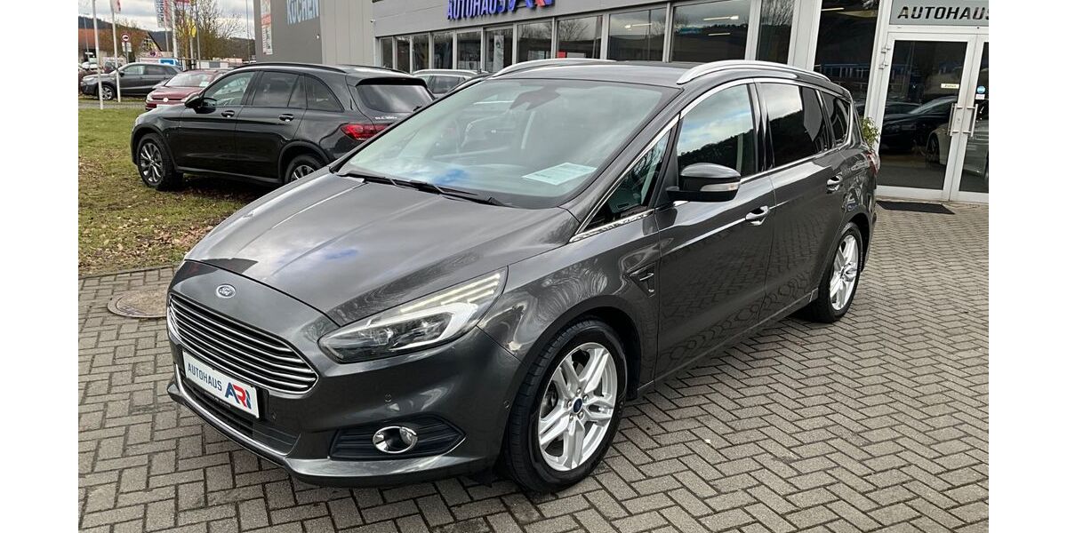 Ford S-Max 152.500 km 10.450 &euro; Marburg 35039