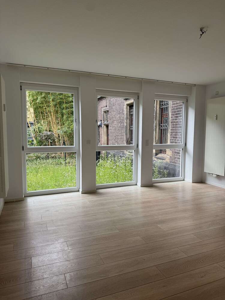 Wohnung zum Mieten in Düsseldorf 1.350 € 96.51 m²