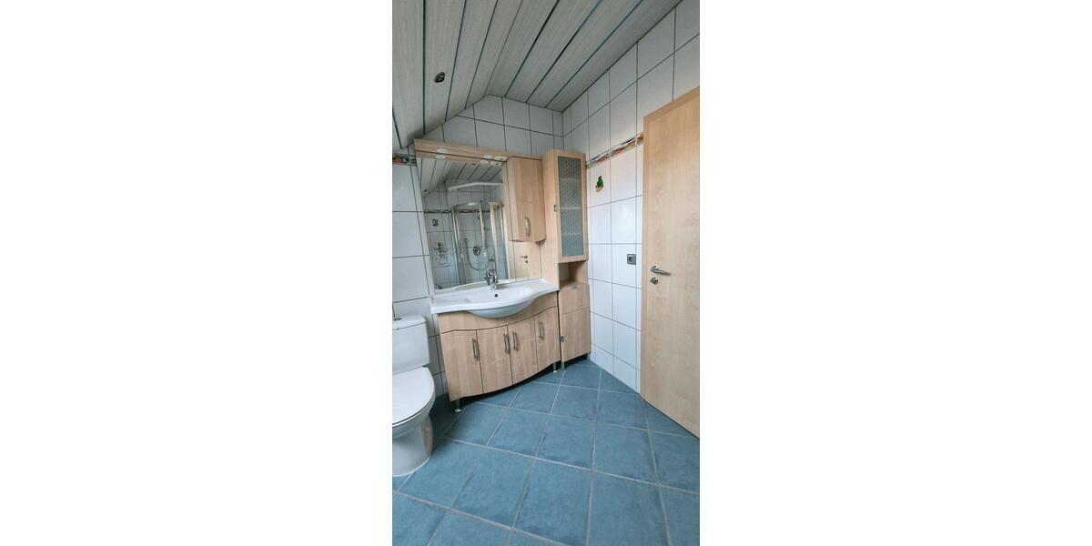 Dachgeschoßwohnung Gaimersheim - 2 Zimmer, 65 m&sup2;, 900&euro; | Angebot:24650986