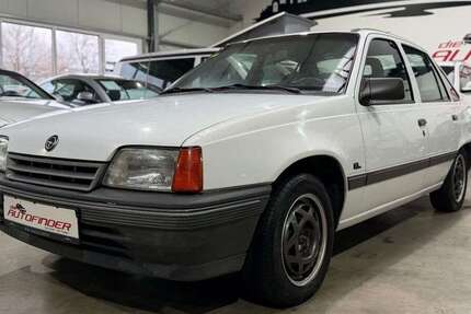 Opel Kadett 128.059 km 6.999 &euro; Coswig 01640