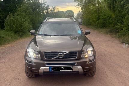 Volvo XC90 250.000 km 8.900 &euro; Frankfurt am Main 65931