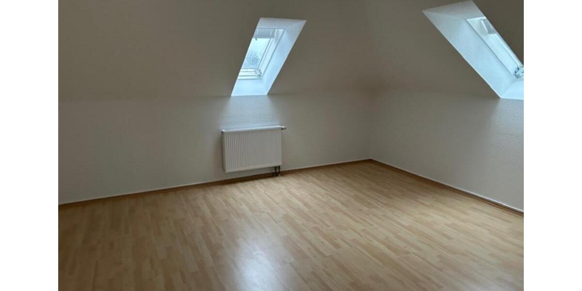 Dachgeschoßwohnung Treuenbrietzen - 2 Zimmer, 62 m&sup2;, 480&euro; | Angebot:25253121