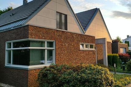 Freistehendes barrierefreies Architeketenhaus in bevorzugter Lage 4.5 zimmer