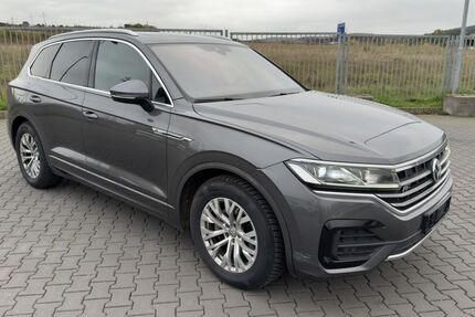 VW Touareg 237.300 km 25.900 € Bad Hersfeld 36251