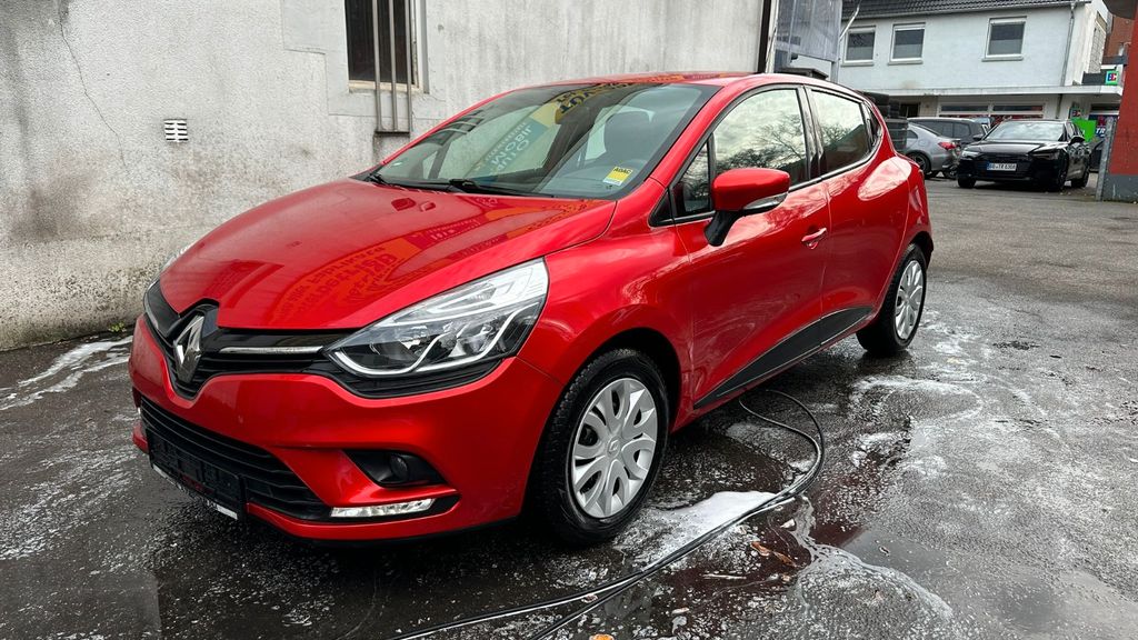 Renault Clio 133.000 km 6.299 &euro; Marl 45770