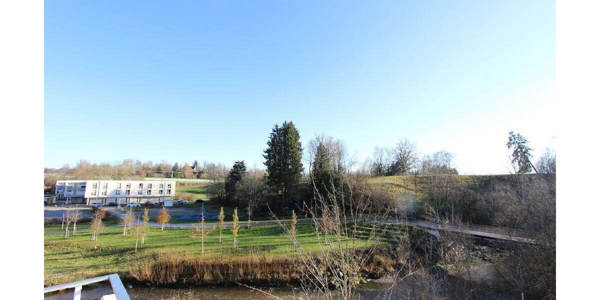 Sofort beziehbare Wohnung mit schöner Aussicht ins Grüne 2 zimmer