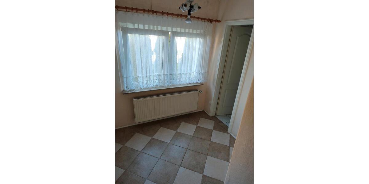 Einfamilienhaus Grimmen - 7 Zimmer, 130 m&sup2;, 149.000&euro; | Angebot:26415138