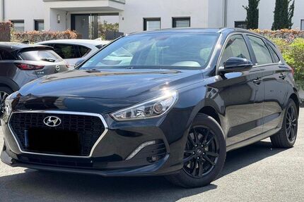 Hyundai i30 45.000 km 13.490 &euro; Erlangen 91058