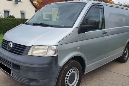 VW T5 Transporter 380.212 km 3.900 &euro; Berlin 12437