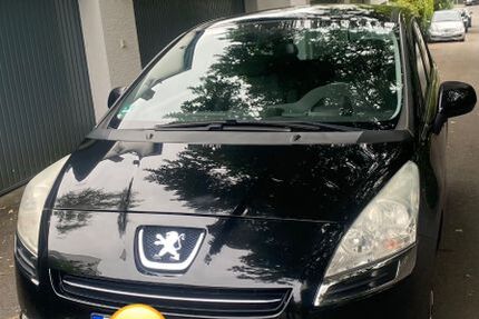 Peugeot 5008 180.000 km 5.399 &euro; Taunusstein 65232