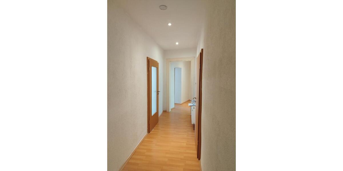 Etagenwohnung Köthen (Anhalt) - 3 Zimmer, 70 m&sup2;, 320&euro; | Angebot:26385118