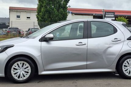Toyota Yaris 147.000 km 9.999 &euro; Berlin 15831