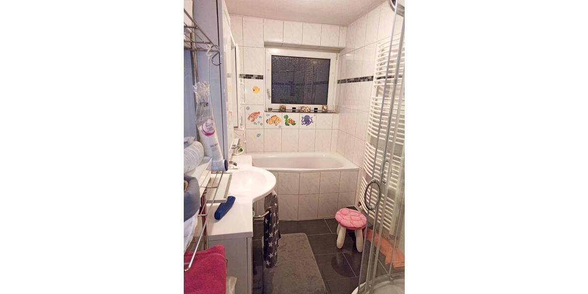 Etagenwohnung Vaihingen an der Enz - 3 Zimmer, 77 m&sup2;, 1.150&euro; | Angebot:25523155