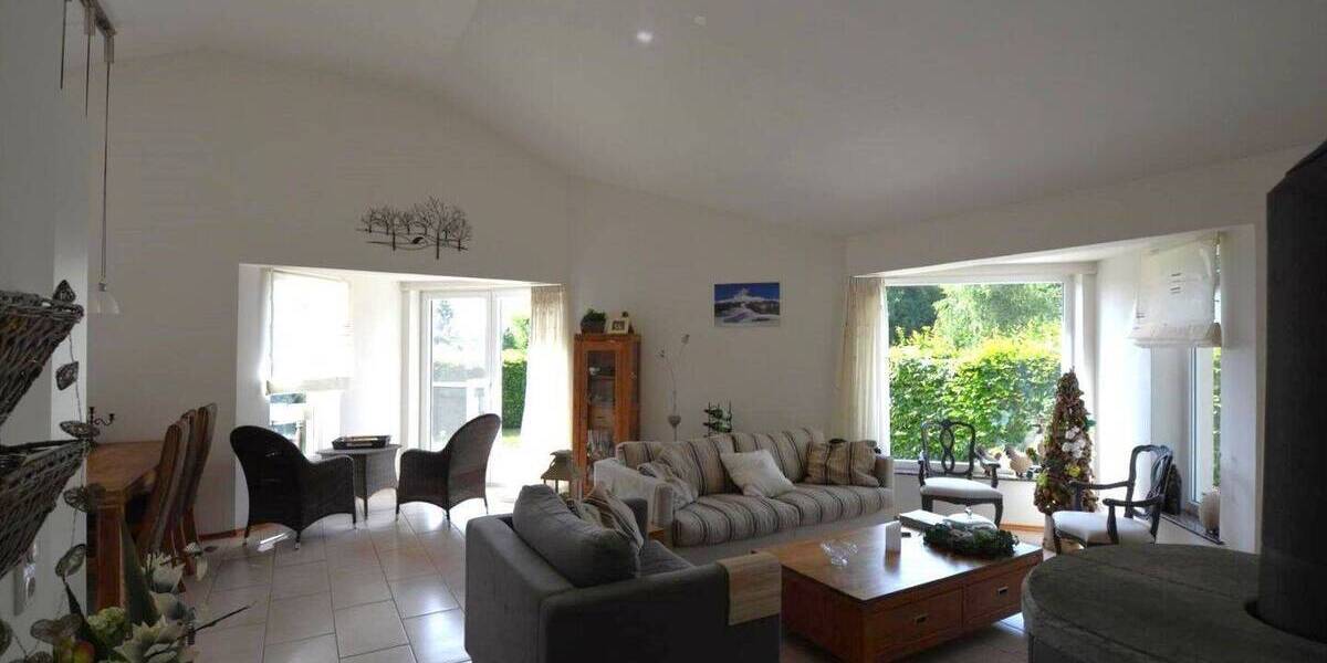 RESERVIERT Moderner, ruhig gelegener und perfekt unterhaltener Ferienbungalow auf schönem Grundstück in Gerolstein-Hinterhausen RESERVIERT 4 zimmer