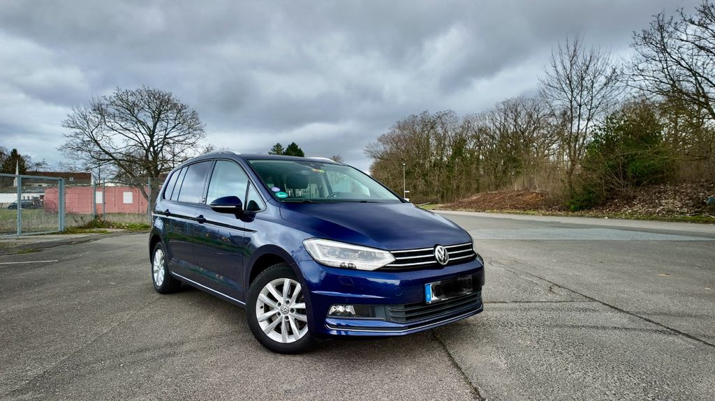 VW Touran 138.000 km 13.800 &euro; Mainz 55130