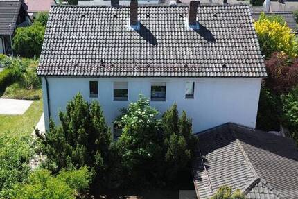 Haus Burgkunstadt - 8 Zimmer, 189 m&sup2;, 345.000&euro; | Angebot:25662165