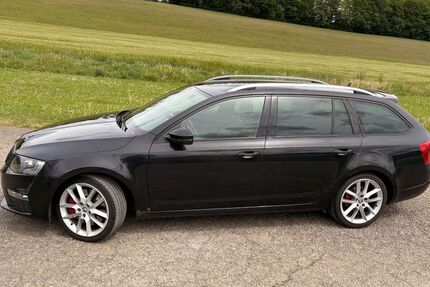 Skoda Octavia 142.142 km 11.900 &euro; Pfullendorf 88630