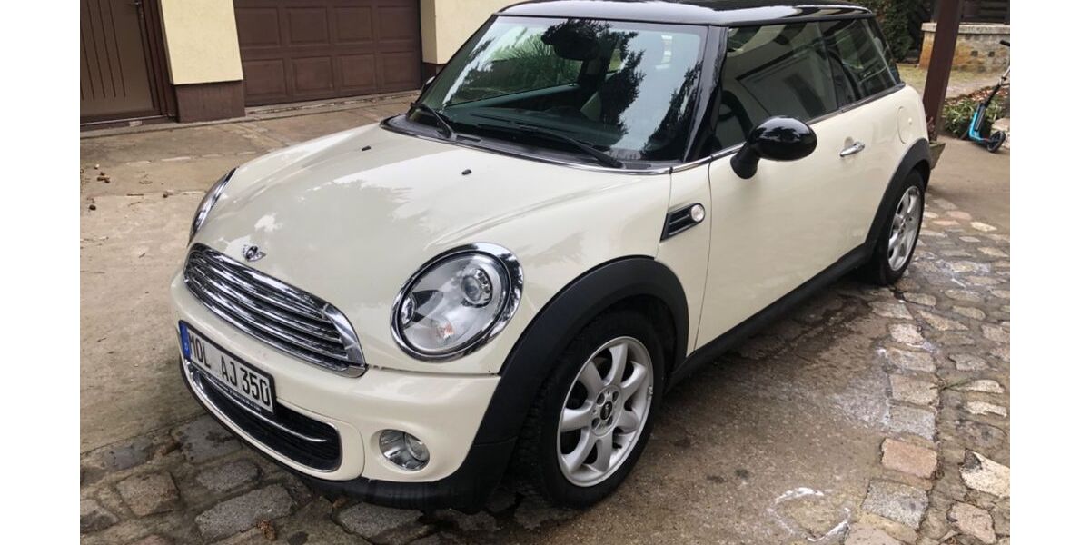 Mini Cooper D 149.852 km 5.900 &euro; Fredersdorf 15370