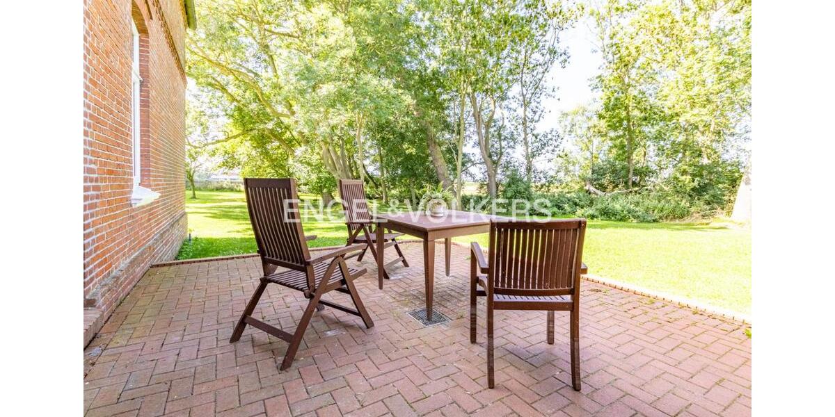 Einfamilienhaus Dornum - 6 Zimmer, 253 m&sup2;, 2.530&euro; | Angebot:22152271