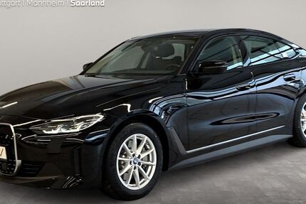 BMW i4 17.700 km 41.770 &euro; Saarbrücken 66121