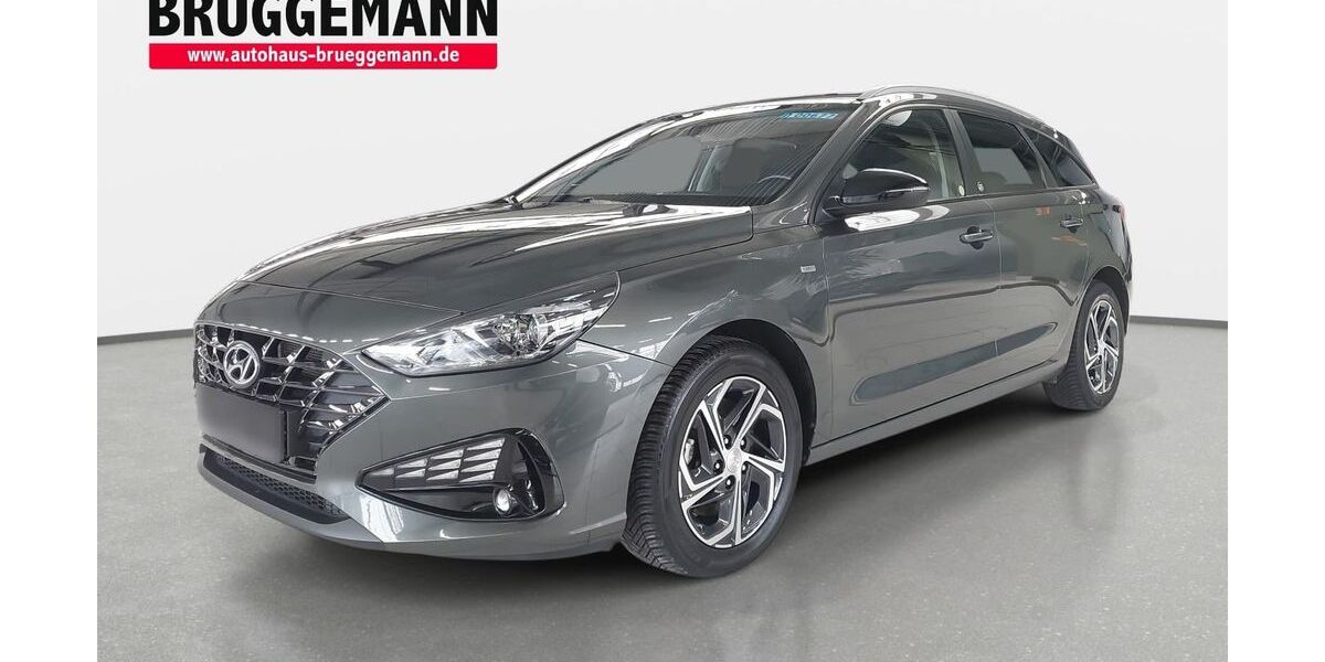 Hyundai i30 61.542 km 17.890 &euro; Neubrandenburg 17036