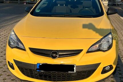 Opel Astra 106.000 km 6.999 &euro; Volkertshausen 78269