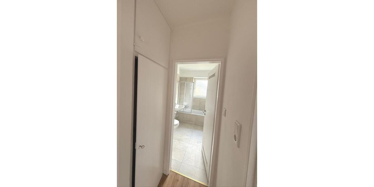 Etagenwohnung Amberg - 3 Zimmer, 90 m&sup2;, 945&euro; | Angebot:25127356