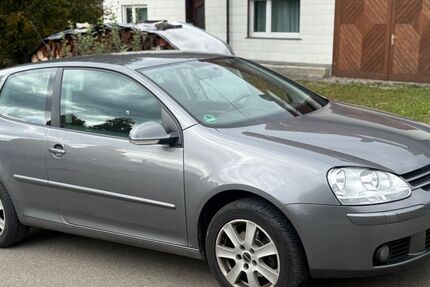 VW Golf 149.000 km 1.690 € Dunningen 78655