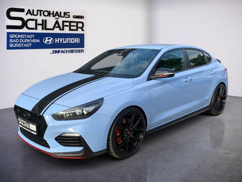 i30
