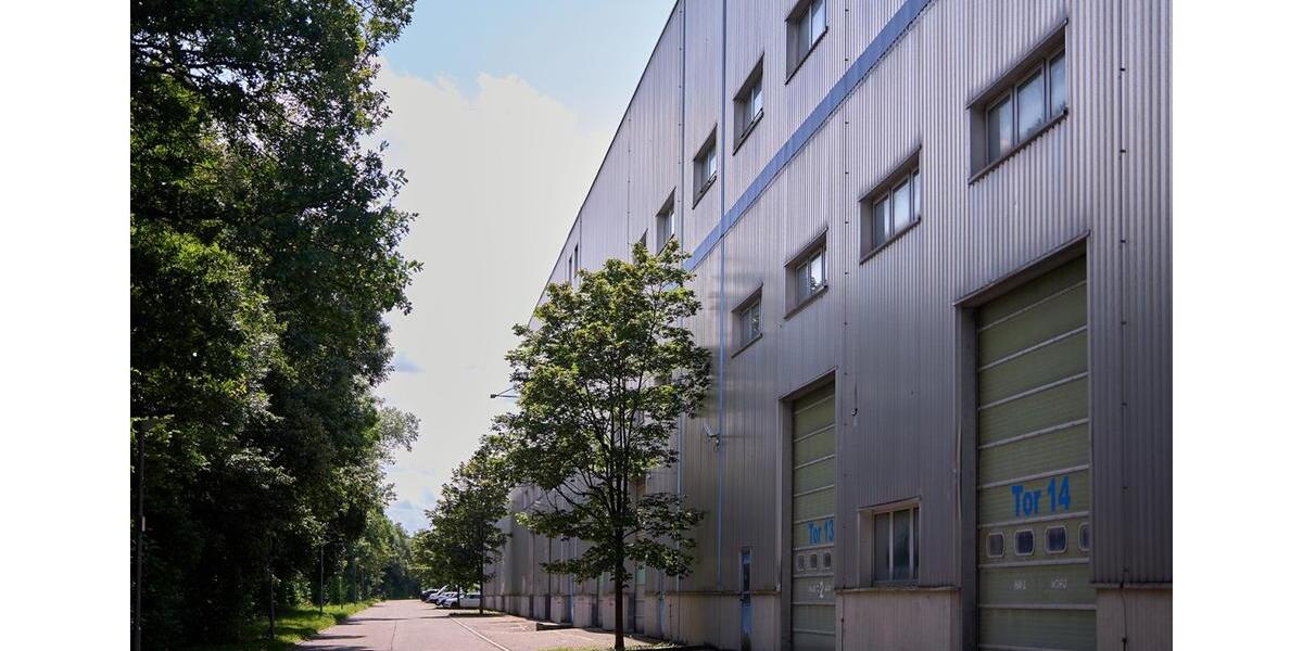 Lager-Produktionshalle im 1.OG |Ab 2 EURm²!* zimmer