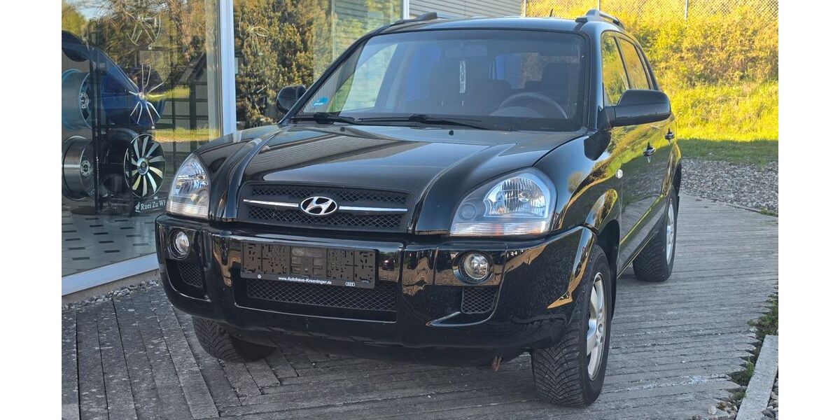Hyundai TUCSON 158.000 km 3.990 &euro; Idar Oberstein 55743