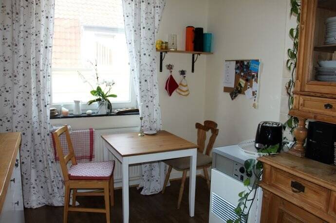 Schöne Wohnung in der Oststadt mit Dielen und Balkon 3 zimmer