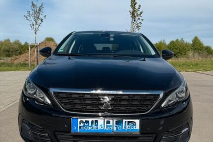 Peugeot 308 181.000 km 8.000 &euro; Leipheim 89340