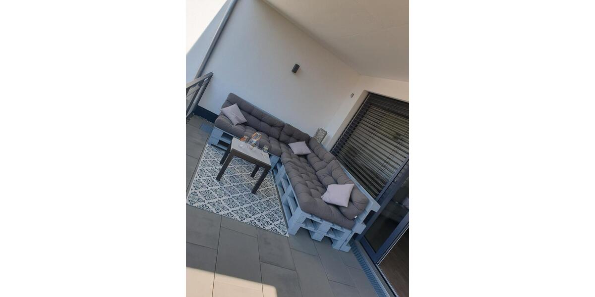 Etagenwohnung Rielasingen-Worblingen Worblingen - 3 Zimmer, 100 m&sup2;, 1.500&euro; | Angebot:26047559