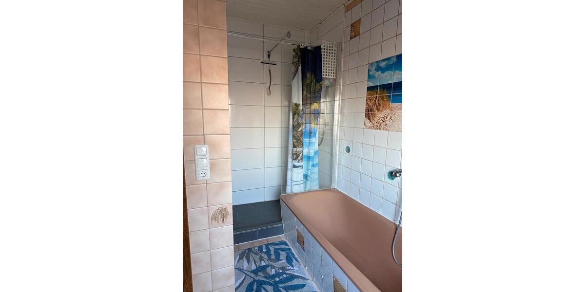 Doppelhaushälfte Frankfurt am Main Ginnheim - 5 Zimmer, 127 m&sup2;, 1.400&euro; | Angebot:26318609