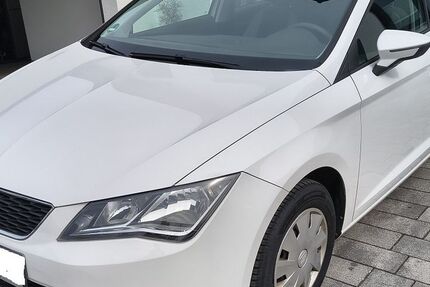 Seat Leon 137.000 km 7.590 &euro; Hungen 35410