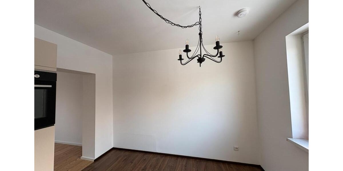 Erdgeschoßwohnung Rödental - 2 Zimmer, 35 m&sup2;, 500&euro; | Angebot:26288332