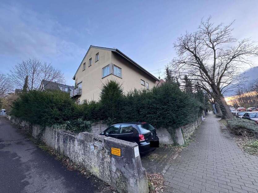 Haus zum Kaufen in Stuttgart 999.000 € 226.42 m²