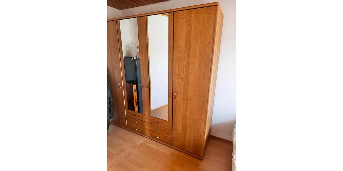 Dachgeschoßwohnung Dorfen - 1 Zimmer, 50 m&sup2;, 600&euro; | Angebot:26399586