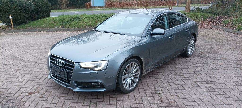 Audi A5 272.000 km 9.900 &euro; Bad Bentheim/Gildehaus 48455