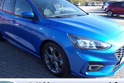 Ford Focus 47.700 km 14.480 &euro; Wolfen 06766