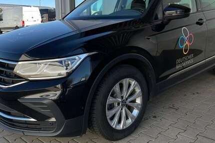 VW Tiguan 160.615 km 19.200 &euro; Cloppenburg 49661