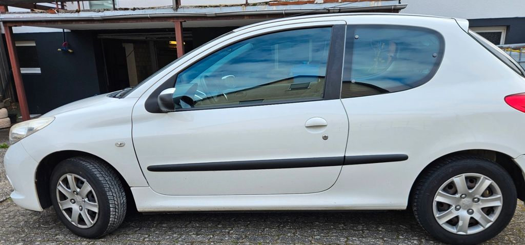 Peugeot 206 135.028 km 2.200 &euro; Donsieders 66978